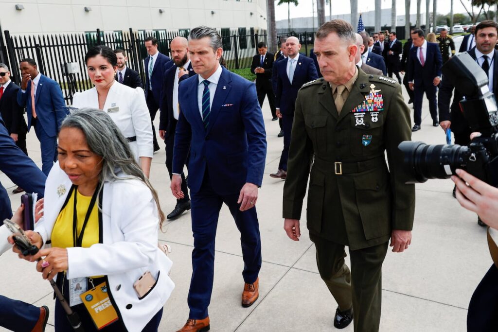 US general holds rare meeting with Cuban military officials near Guantanamo Bay US general holds rare meeting with Cuban military officials near Guantanamo Bay