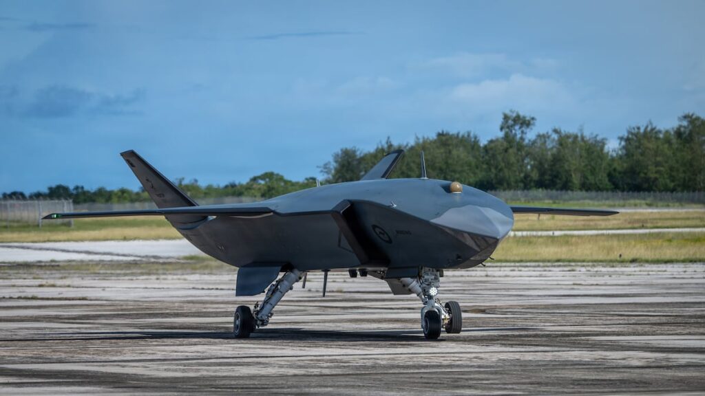Boeing’s MQ-28 Ghost Bat makes Farnborough Airshow debut Boeing’s MQ-28 Ghost Bat makes Farnborough Airshow debut