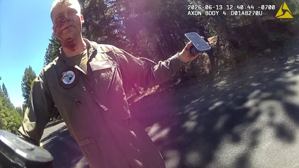 ‘As close as it gets’: Bodycam footage shows Marine pilot walking away from crashed F/A-18 Hornet ‘As close as it gets’: Bodycam footage shows Marine pilot walking away from crashed F/A-18 Hornet