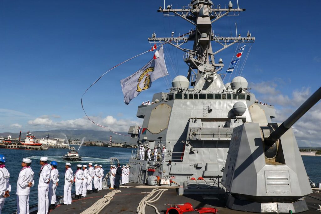 First elements of USS Abraham Lincoln strike group return home First elements of USS Abraham Lincoln strike group return home